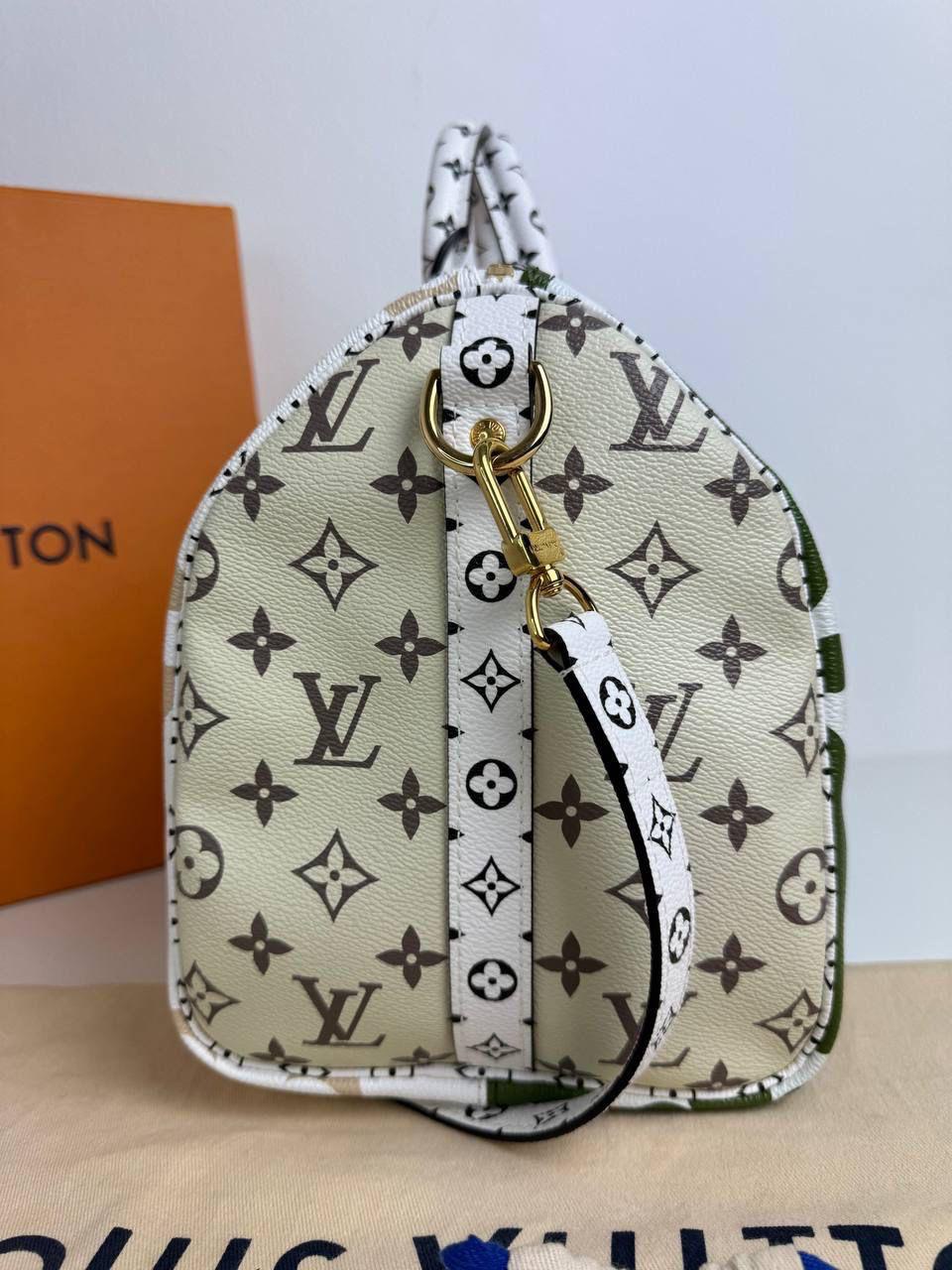 Speedy Bandouliere Monogram Giant 30 Khaki